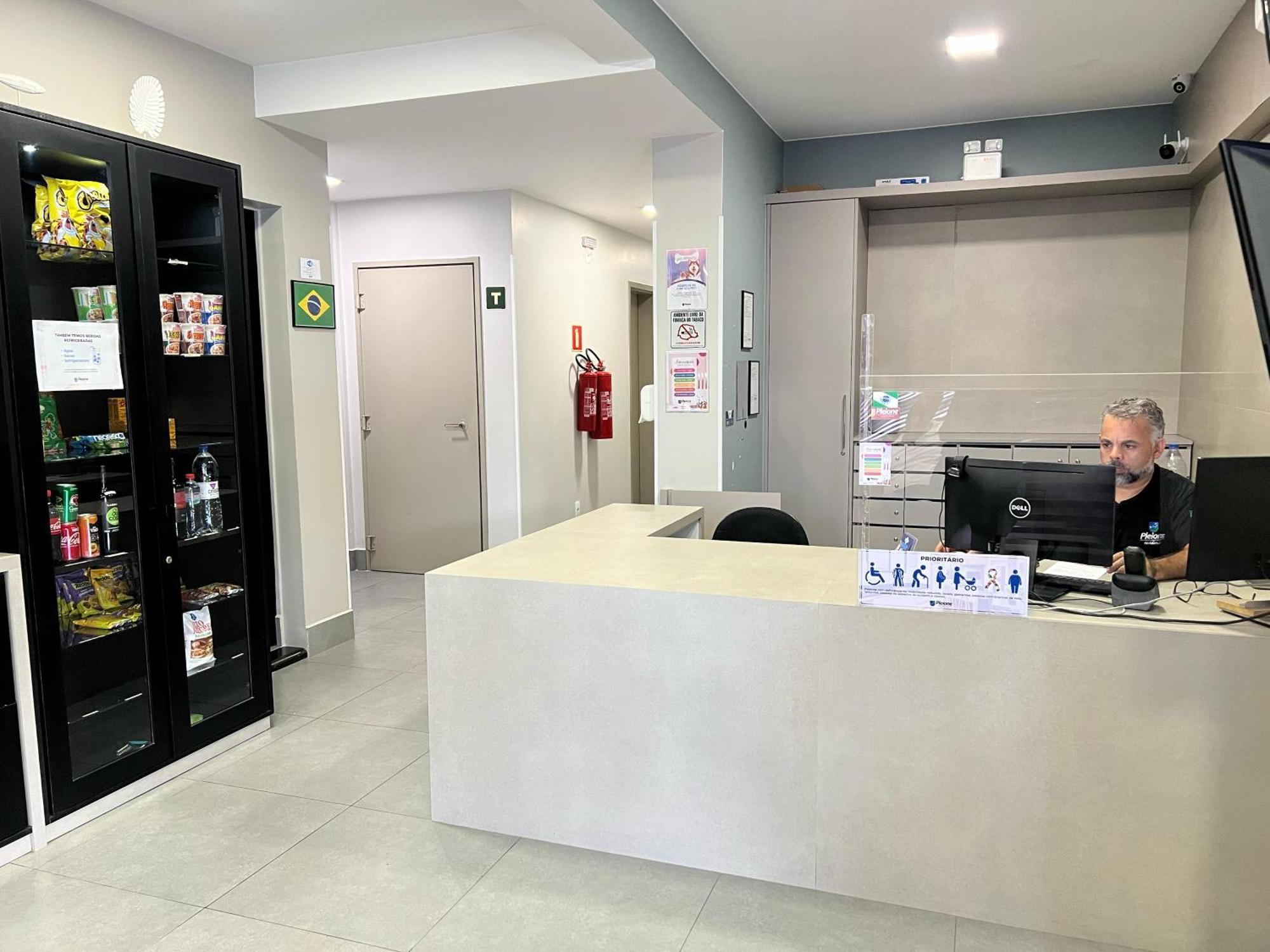 Pleione Flats Apartman Curitiba Kültér fotó